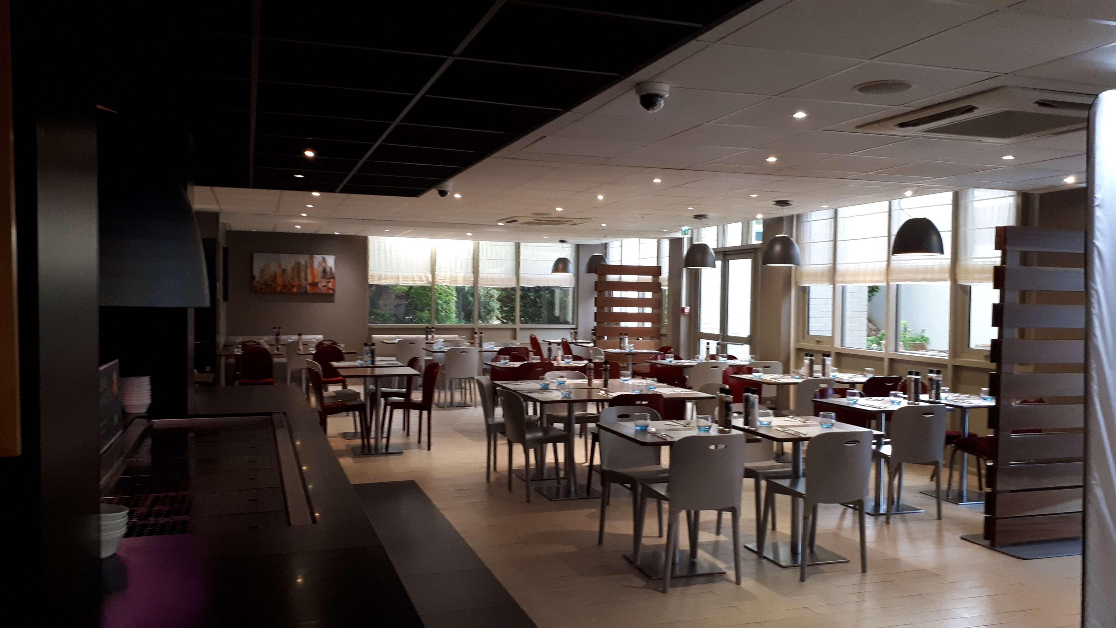 Hotel Campanile Marne-la-vallee - Torcy 3*