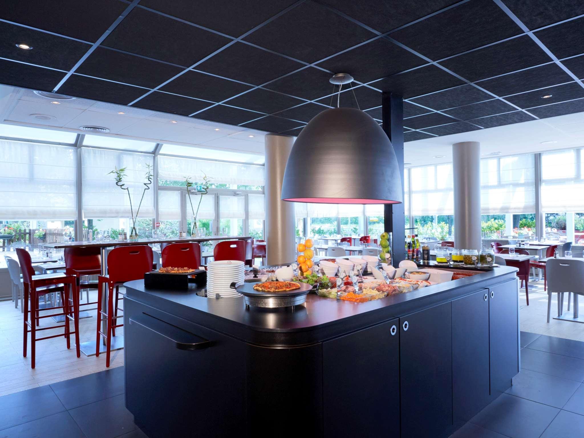 Hotel Campanile Marne-la-vallée - Torcy