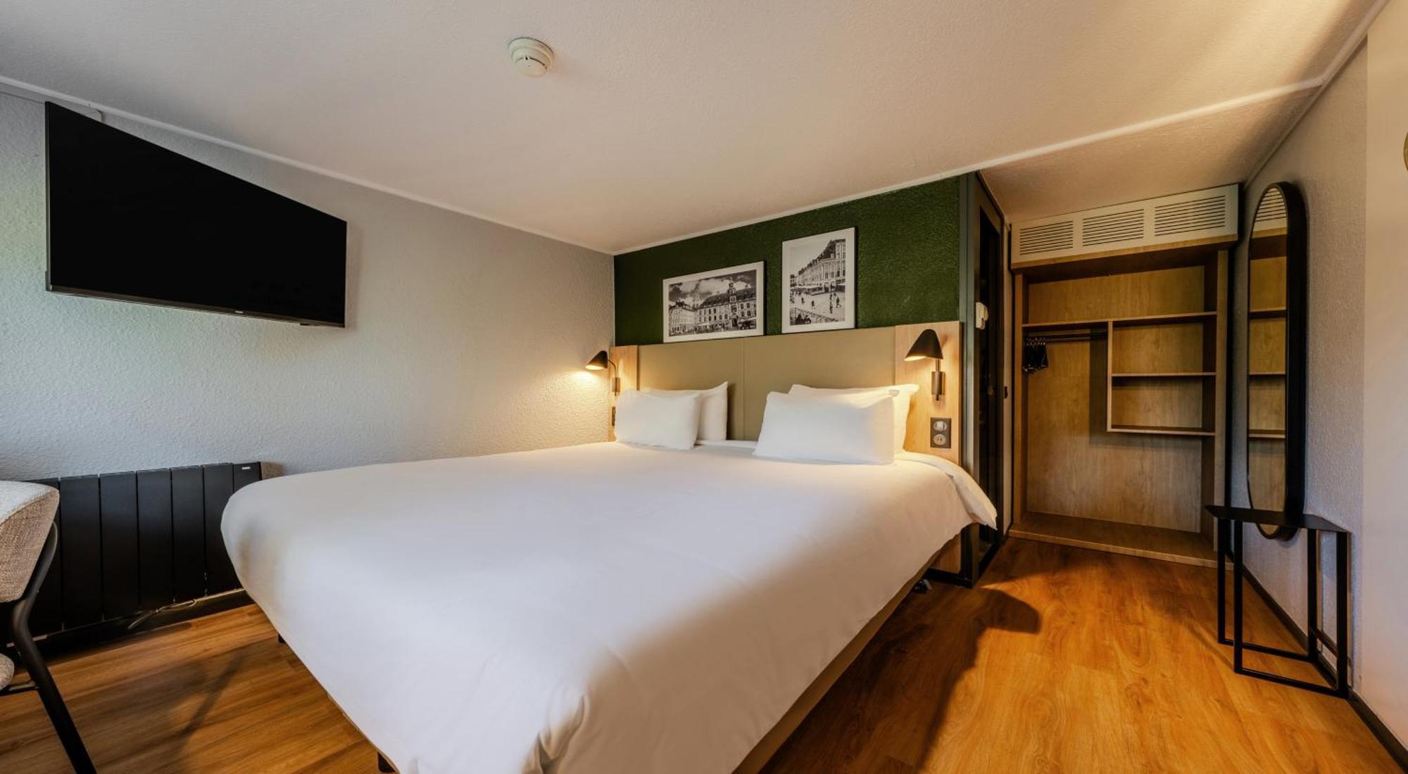 Campanile Marne-la-vallée - Torcy Hotel