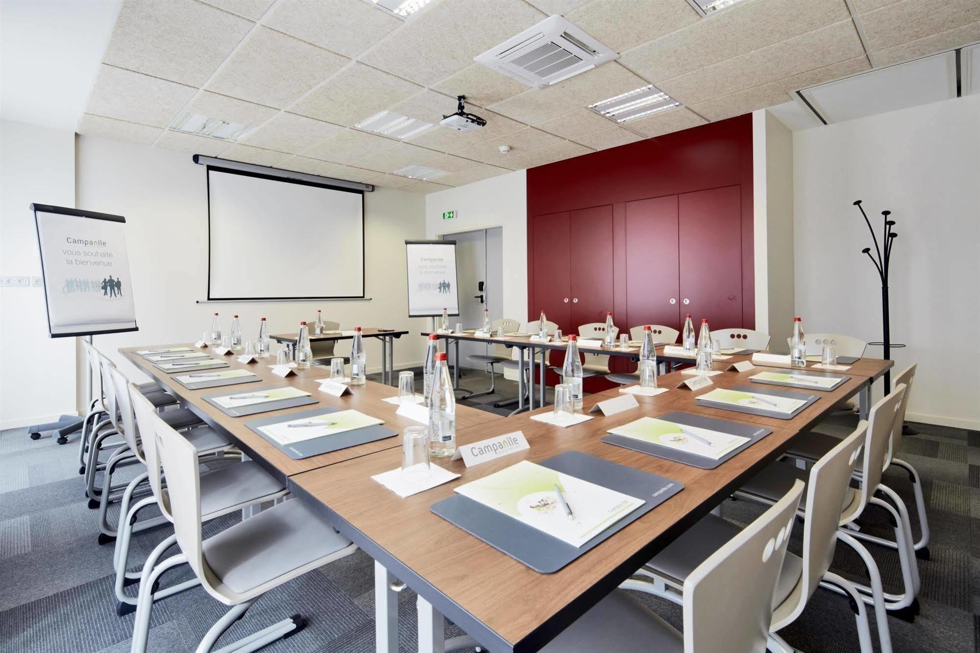 Campanile Marne-la-vallée - Torcy Hotel 3*